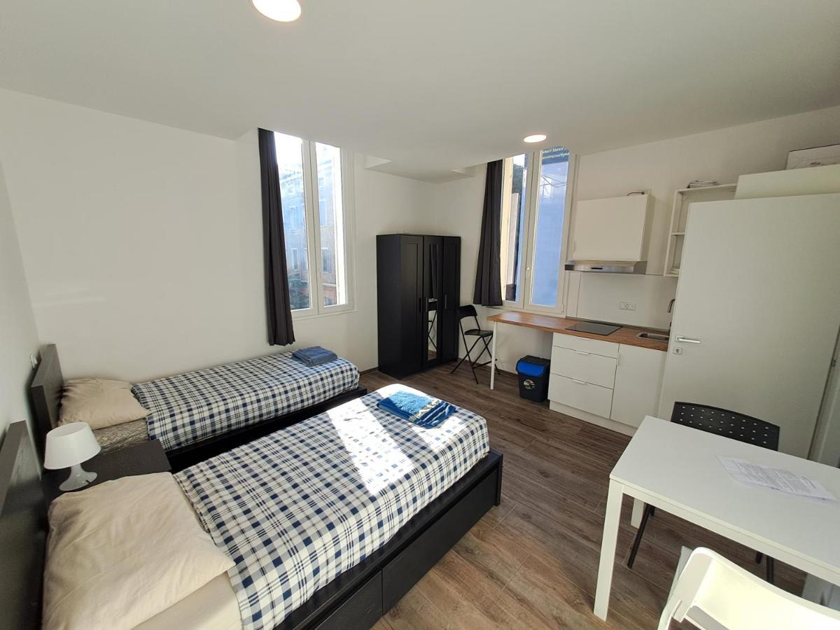 Residence Del Centro Modena Dış mekan fotoğraf
